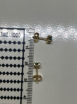 Pendientes Oro 18kt con esmeralda 