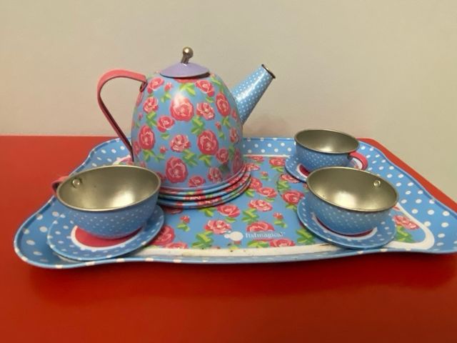 Juego cafe metalico y tostadora. Imaginarium.