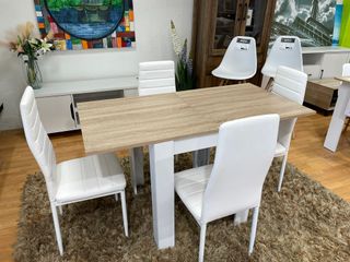 NUEVA MESA PEQUEÑA EXTENSIBLE + 4 SILLAS