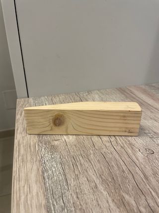 Fermaporte in legno nr. 2