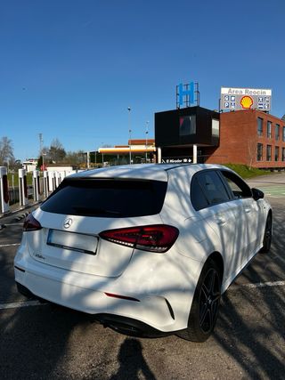 Mercedes-Benz Clase A250e