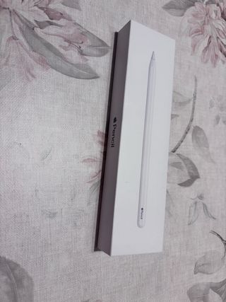 Apple pencil caja vacía