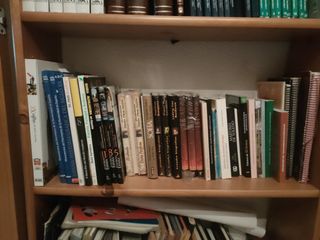 Libros enciclopedias diccionarios biografías