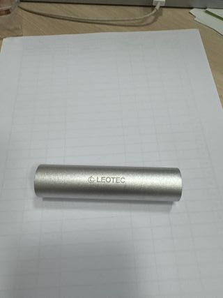 Batería externa móvil portátil 2.600 mAh