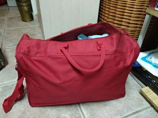 Maleta roja bolsa