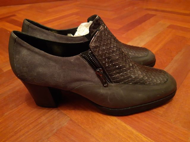 Zapatos Piel talla 40 - Nuevos 