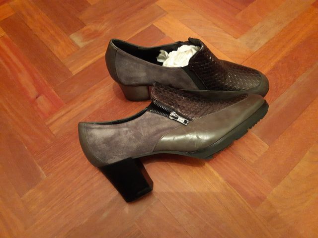 Zapatos Piel talla 40 - Nuevos 