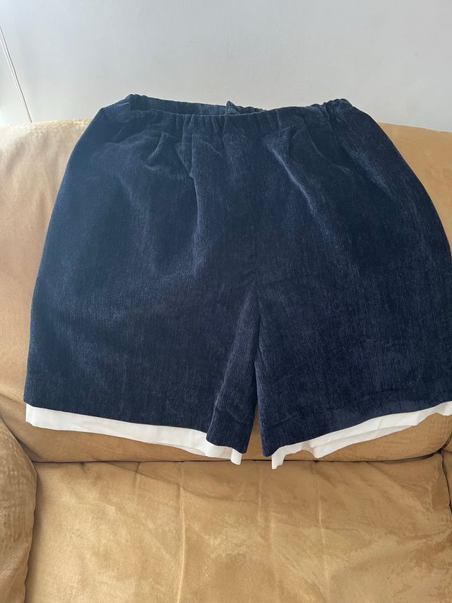 Faldon saragüei azul marino