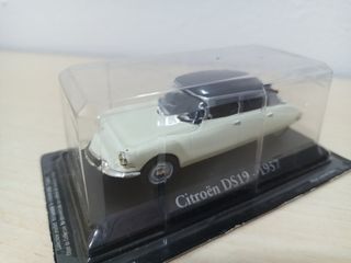 Coche Maqueta Citroën DS19 (1957) escala 1/43