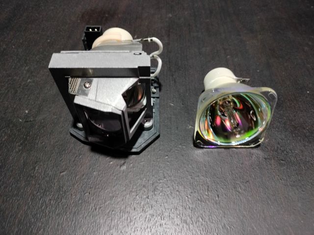 Pack proyector Optoma HD25e Full HD