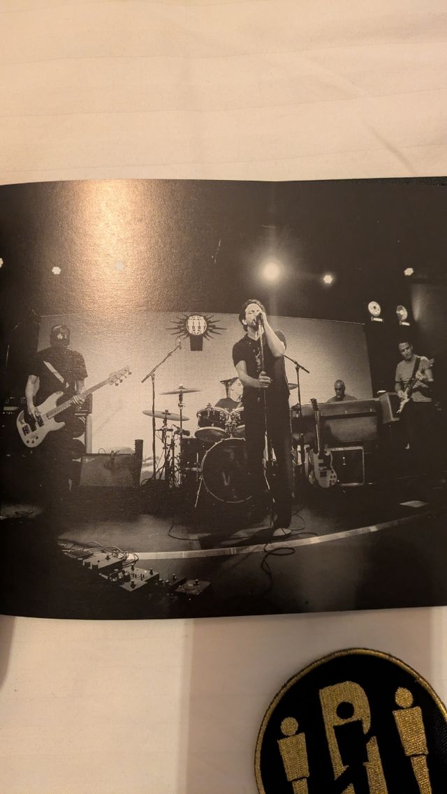 PEARL JAM VAULT PACKAGE #29