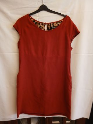 Vestido  rojo  antelina