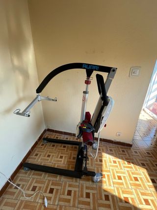 Grúa Aúpa - TOTALCARE EUROPE S.L