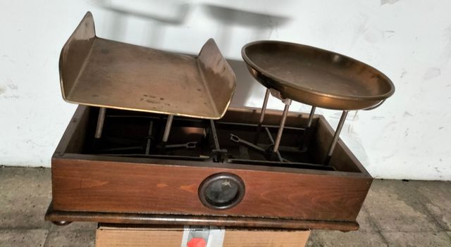 Antica bilancia primi '900