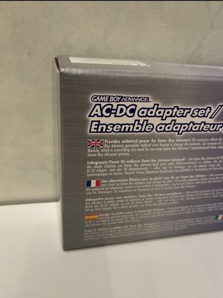 Cargador original más batería GAMEBOY Ad