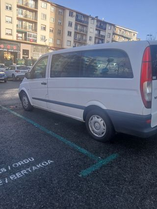 Mercedes-Benz Vito 2010