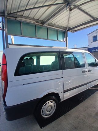 Mercedes-Benz Vito 2010