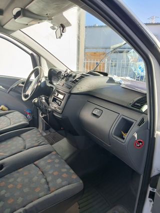 Mercedes-Benz Vito 2010