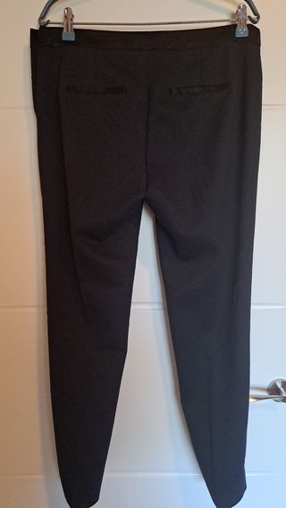 Pantalón de vestir Naf Naf Talla 40, negro y azul 