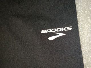 Brooks calzamaglia, NUOVA