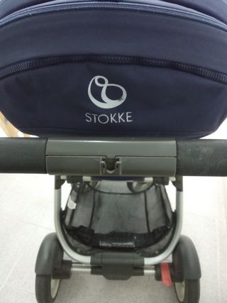 Carrito bebé Stokke y capazo