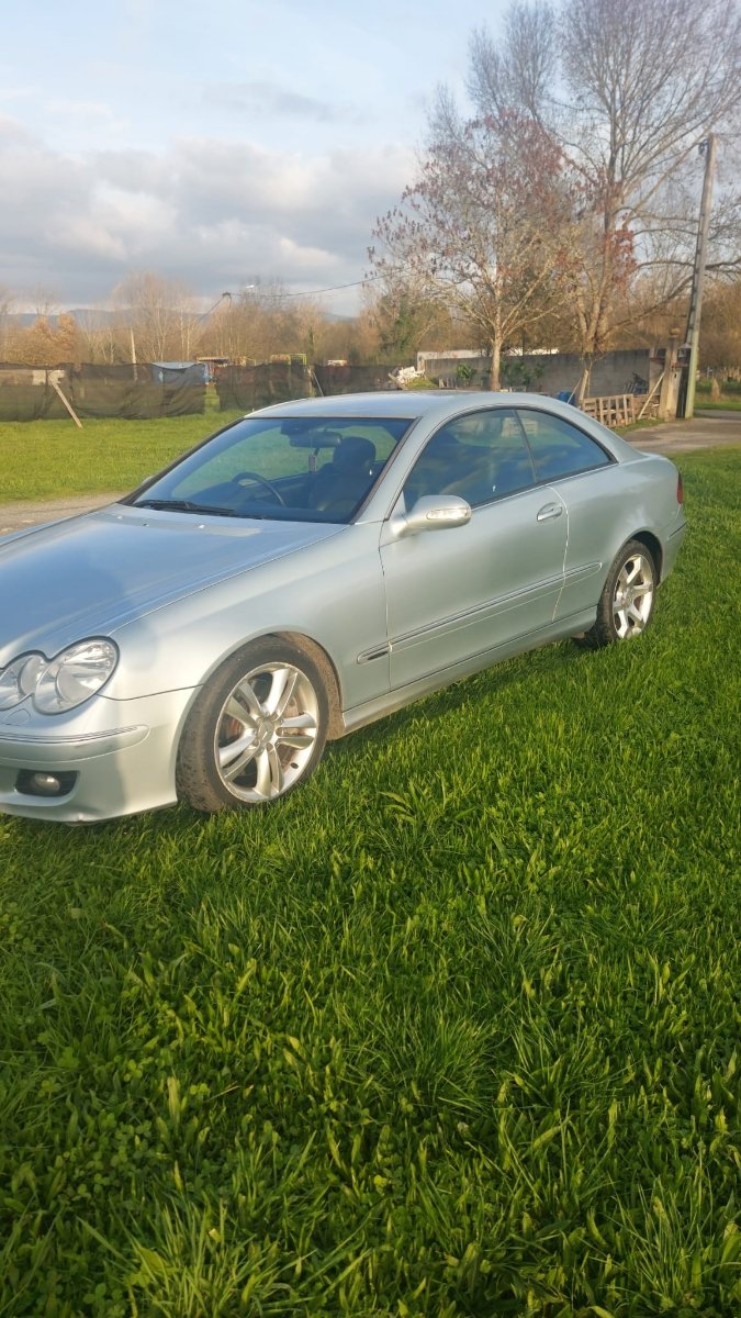 Mercedes-Benz  CLK 2006 - foto 1