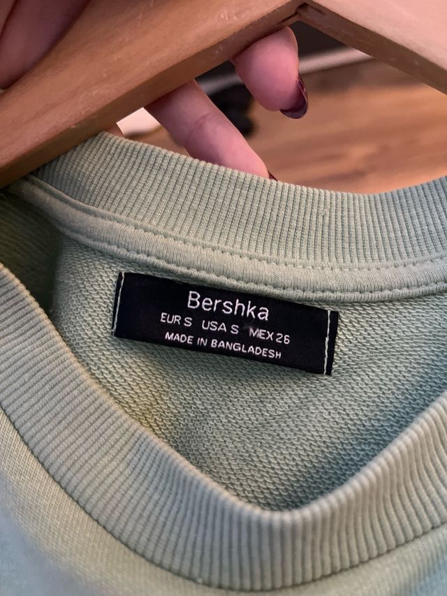 sudadera o jersey verde