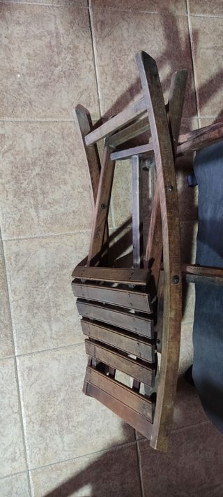 Sillas antiguas de madera plegables