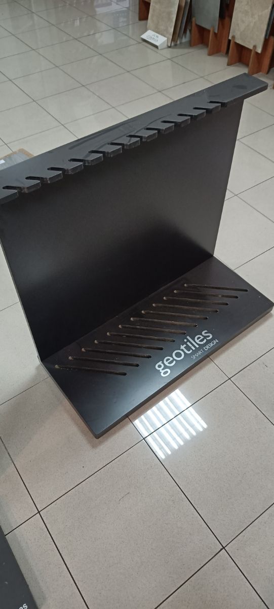 Piecero expositor estante tienda