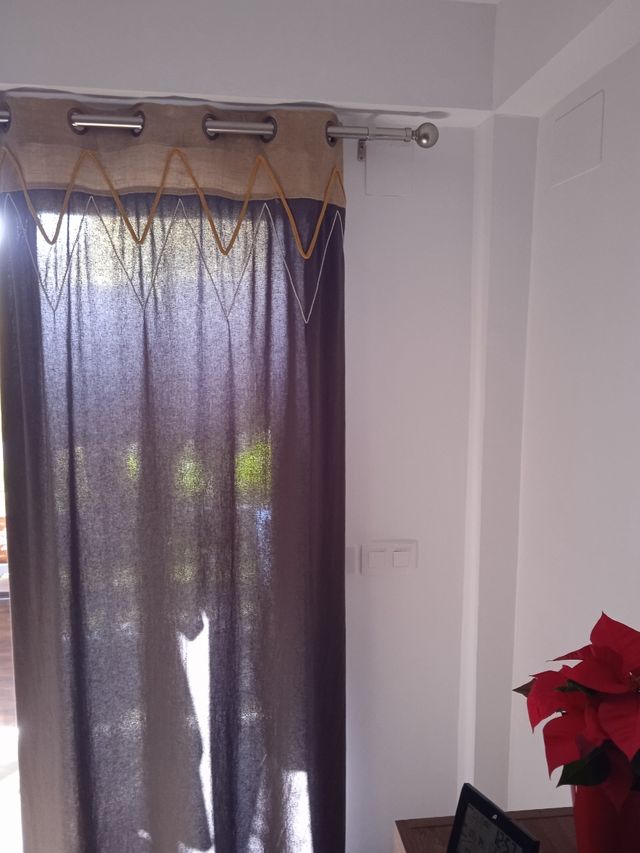 Cortinas y barra de cortina