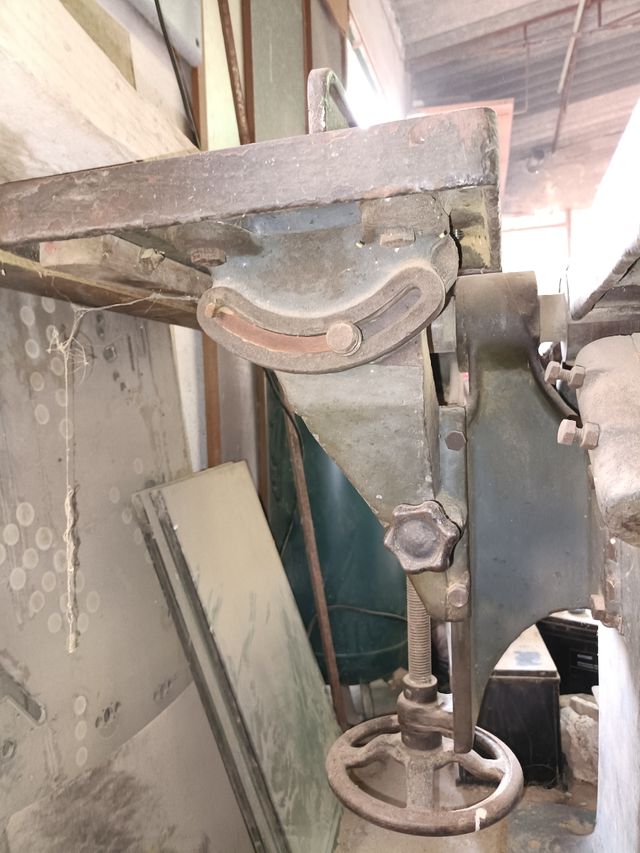 Maquina carpintería