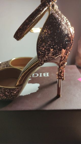 Tacchi color champagne