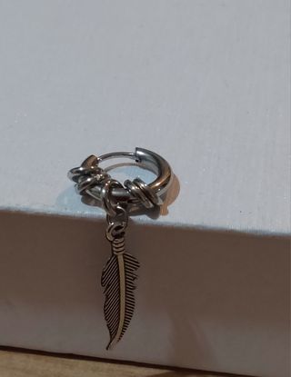 Pendiente Aro colgante aros y pluma