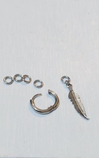 Pendiente Aro colgante aros y pluma