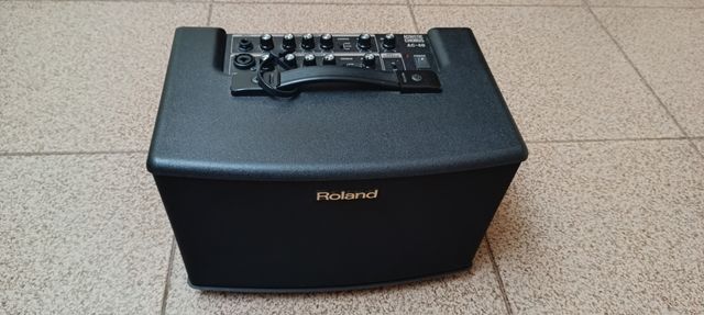 Roland AC-40