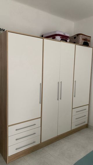 Armario 4 puertas y 6 cajones