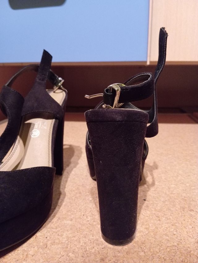 Zapatos tacon negros