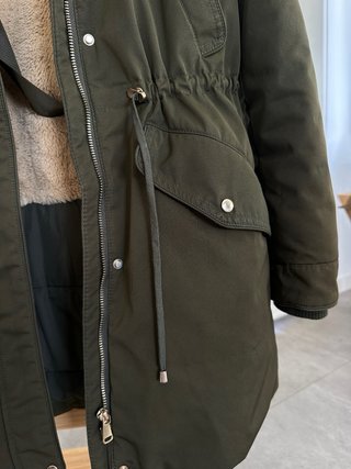 Abrigo acolchado zara talla xs verde