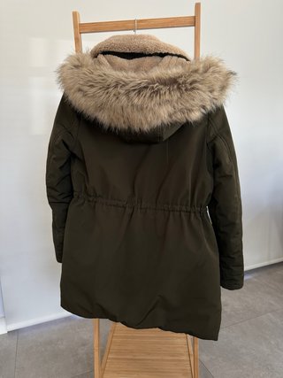 Abrigo acolchado zara talla xs verde