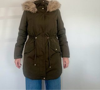 Abrigo acolchado zara talla xs verde