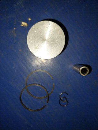 Se vende piston 35 mm