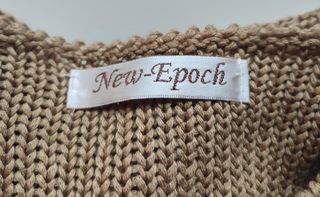 Cárdigan color marrón con estilo