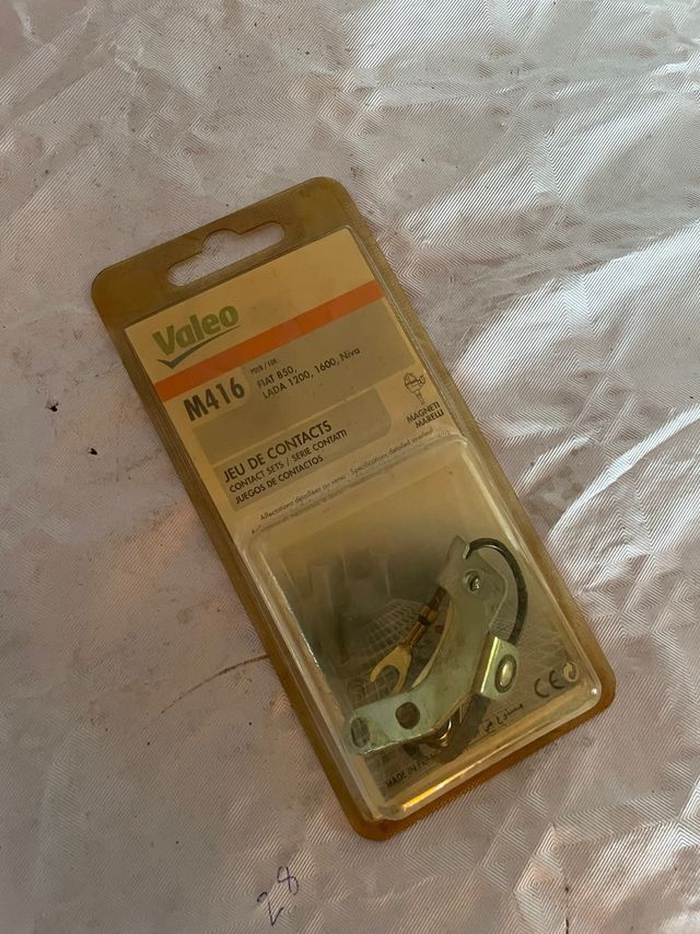 Juego de contactos LADA