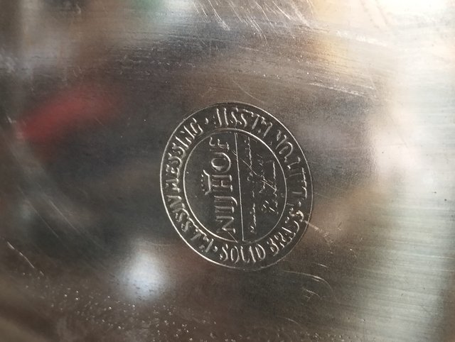 Vaso / Floreira em Latão