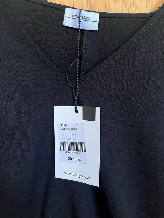 Blusa negra Renatta and go