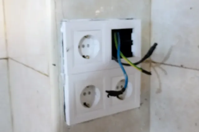 Fontanero electricistas albañil economico pintor