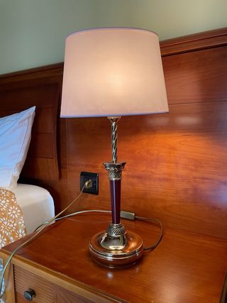 Lámparas de mesilla clásicas