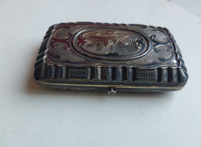 ANTICO PORTASIGARETTE IN ARGENTO DEL XIX SECOLO