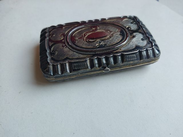 ANTICO PORTASIGARETTE IN ARGENTO DEL XIX SECOLO