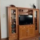 Mueble madera maciza